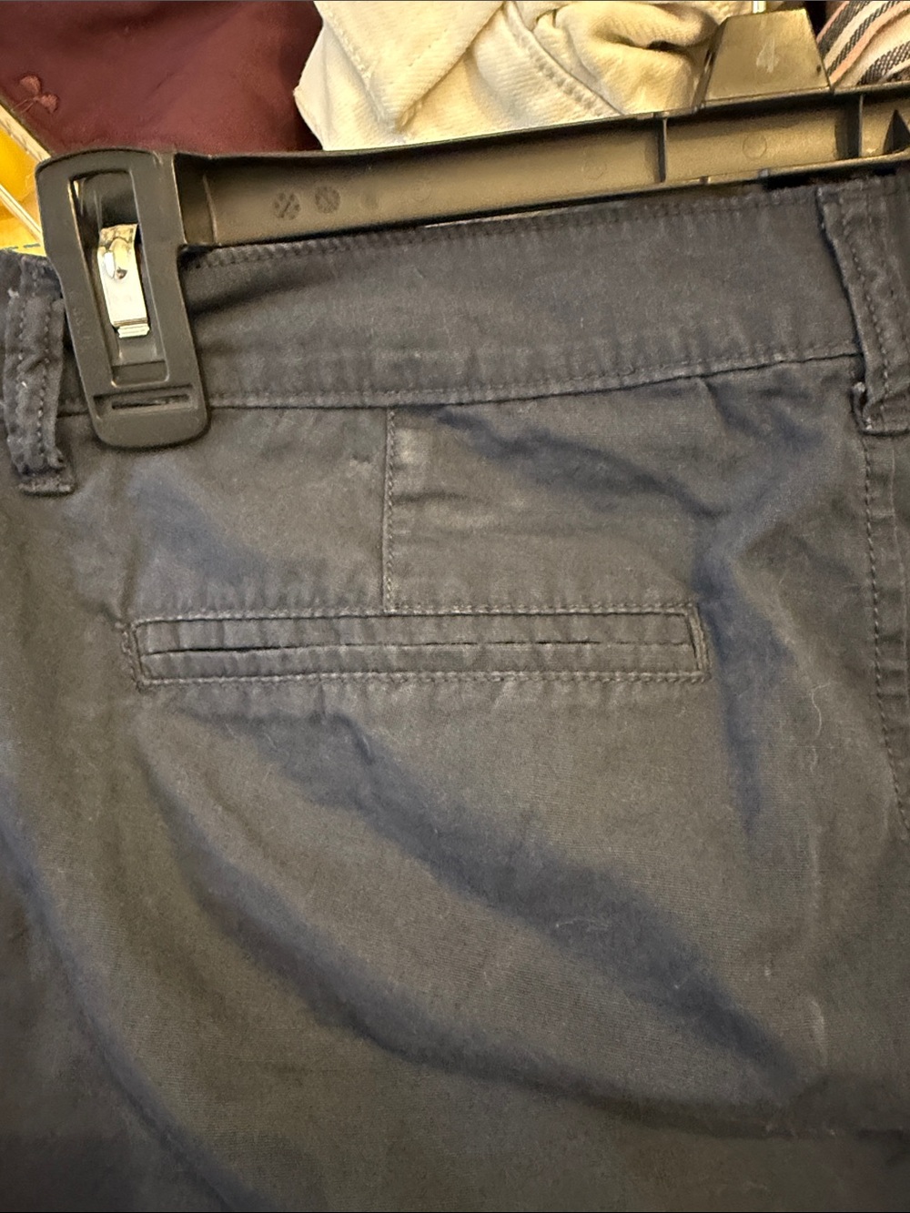 Old Navy Bermuda Navy shorts in a size 6 - Picture 6 of 6